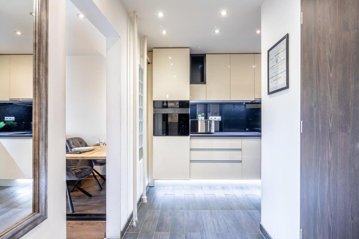בודפשט Cozy Quiet Apartment With A Balcony מראה חיצוני תמונה